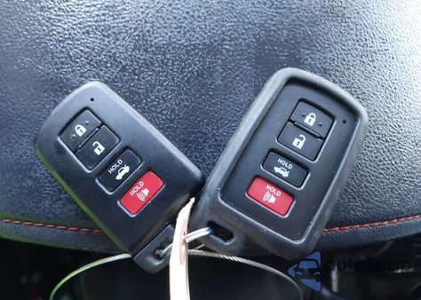 2016 Toyota Camry Xse z USA, uszkodzony, nr VIN 4T1BF1FK1GU519983